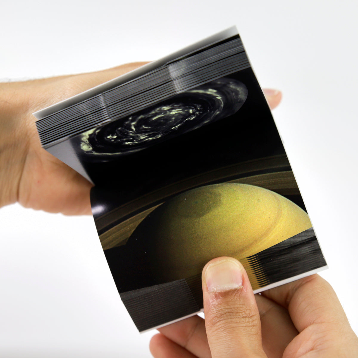 SATURNO FLIPBOOK